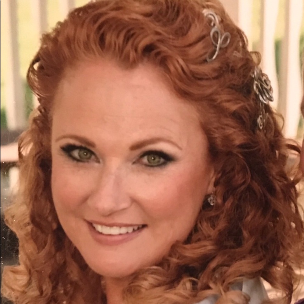 Meet your Posher, Colleen